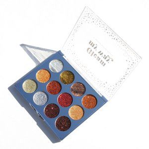 Kara Beauty Gleam My Way Pressed Glitter Palette 12 Cream Shimmering Eyeshadows